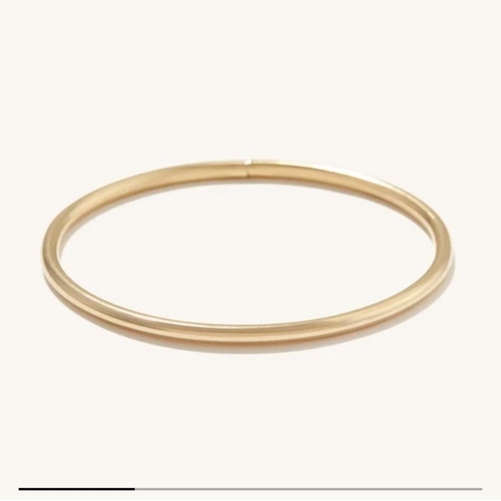 MEJURI BOLD FLEXI BANGLE